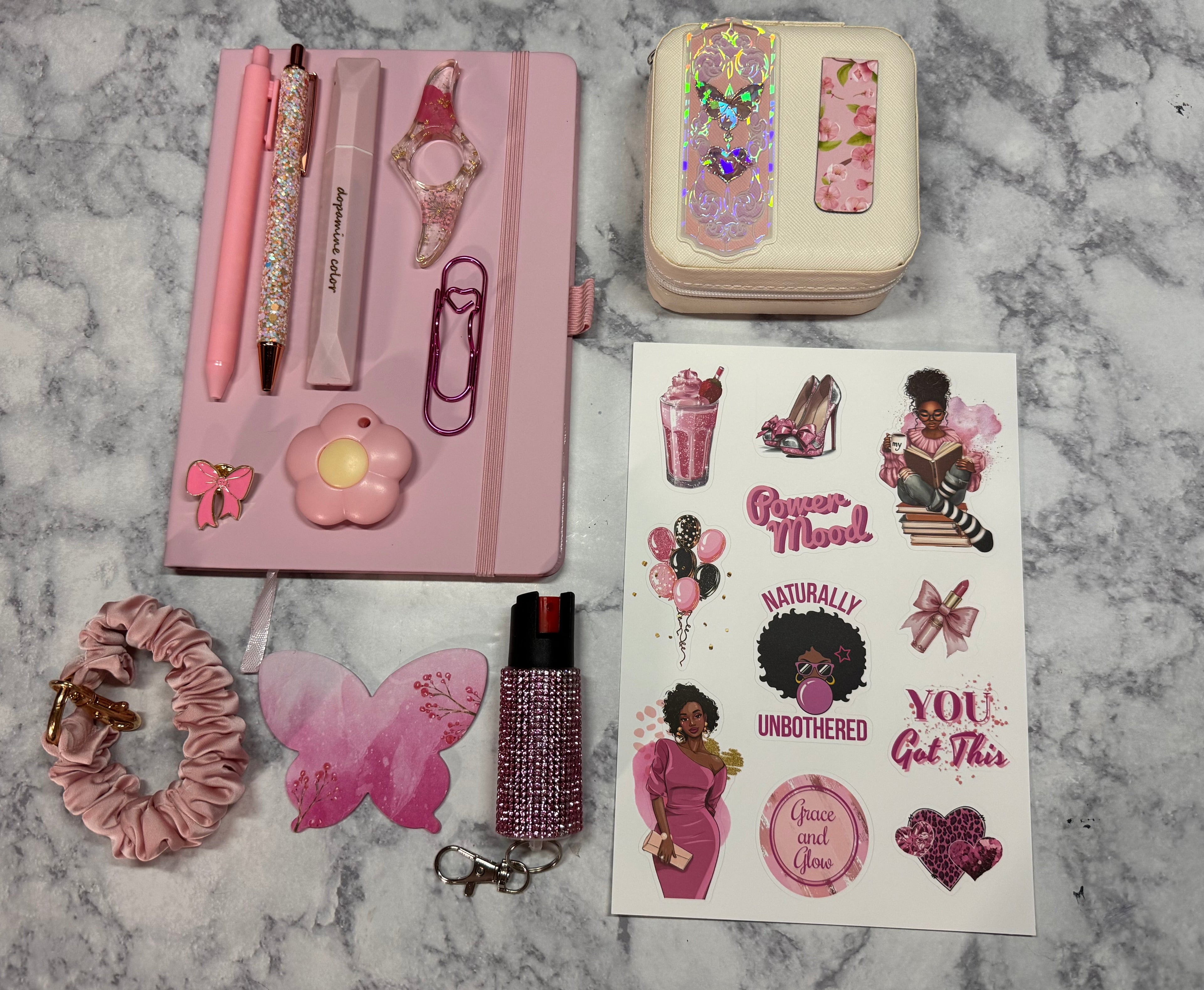 Thee Cutest Bookish Bundle